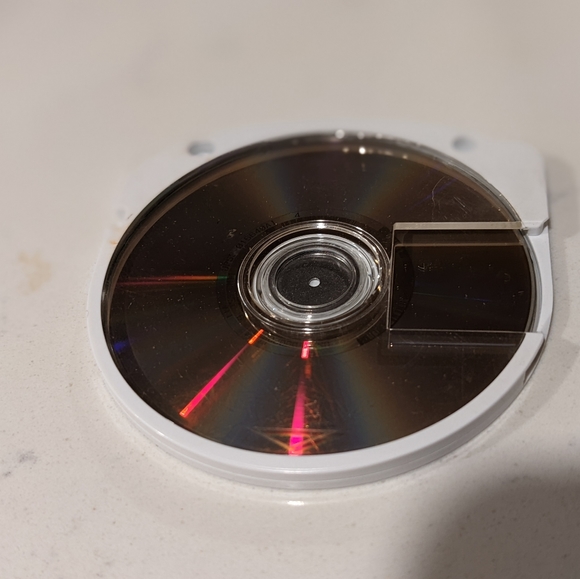 Call of Duty: Roads to Victory (Sony PSP, 2006) Disc Only TESTED - Picture 3 of 4